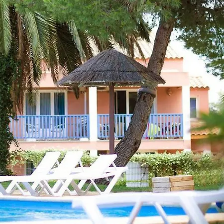 Apartment App. 62m² Piscine & Parking