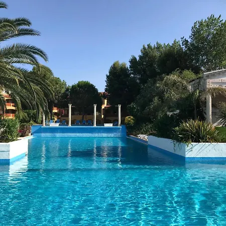 App. 62m² Piscine & Parking Apartment *