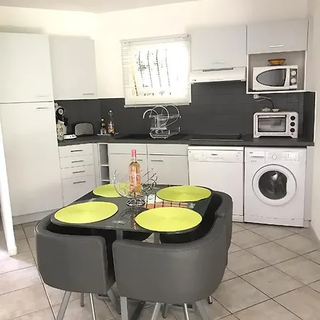 App. 62m² Piscine & Parking